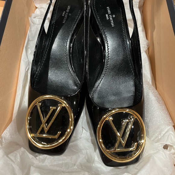 Louis Vuitton Madeleine Patent Leather Block Heel Slingbacks Size 37 6 - Picture 1 of 7